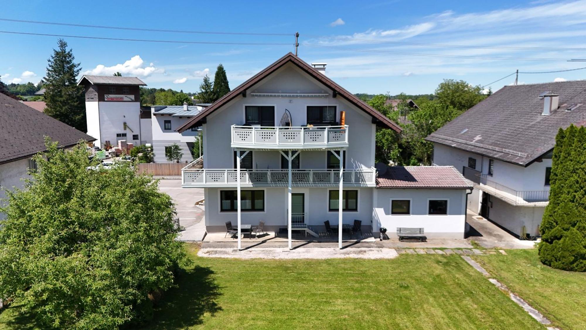 Apartment Attergautraum 2 *